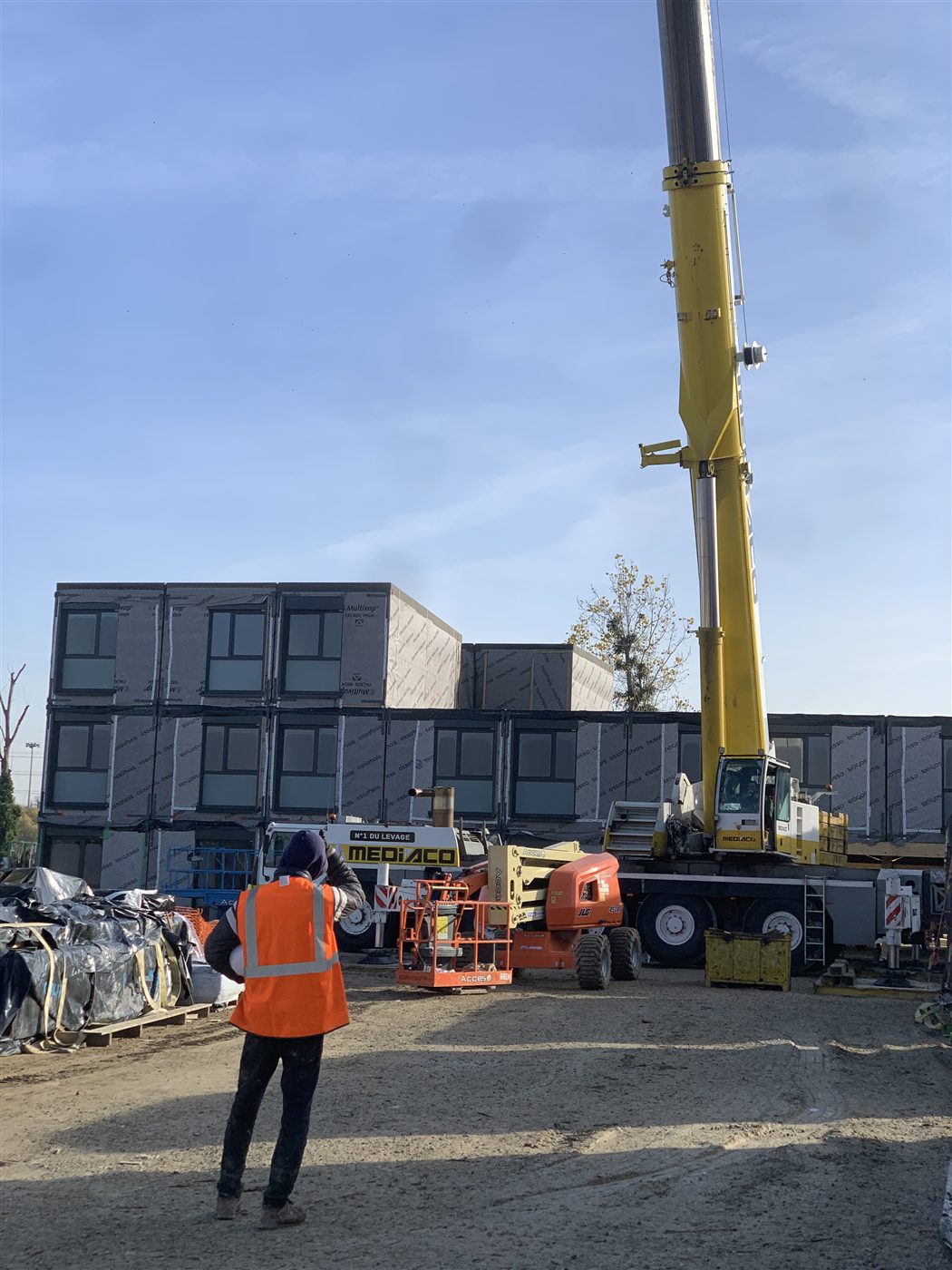 Levage des modules à Antony